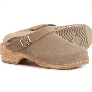 *SOLD* Mia Brand Alma Clog in Taupe - NEW (without box) - Size 37
